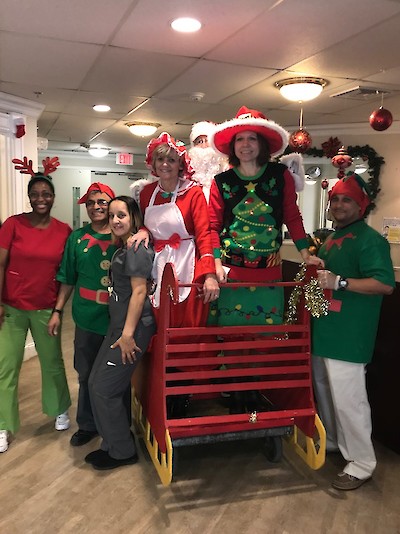 Chelsea Place Care Center, Christmas, iCare, Touchpoints Rehab, Judy Konow